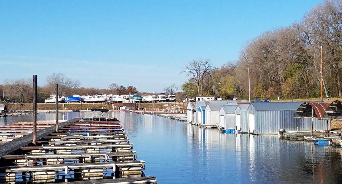 2021-11-06 dicks marina 2021 11 06 dicks marina scaled - Winona Journal