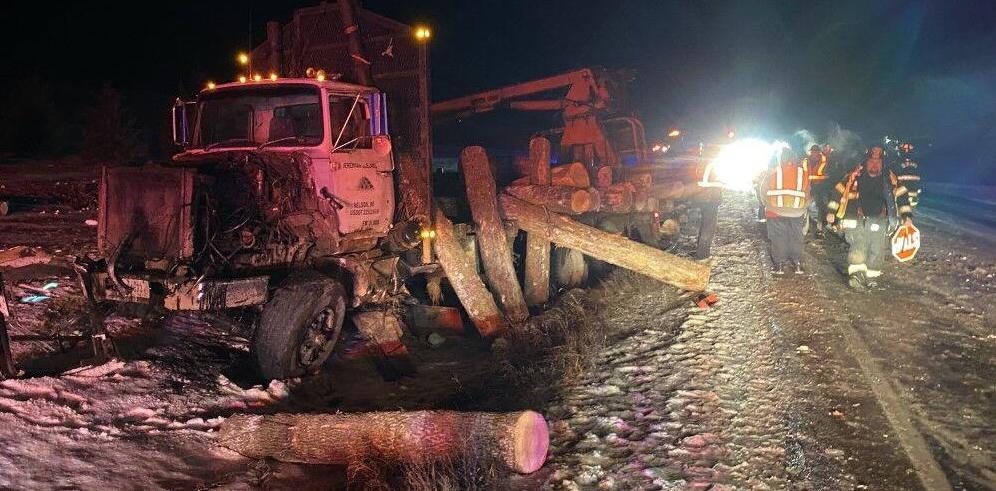 2021-12-24 durand wi log truck accdnt