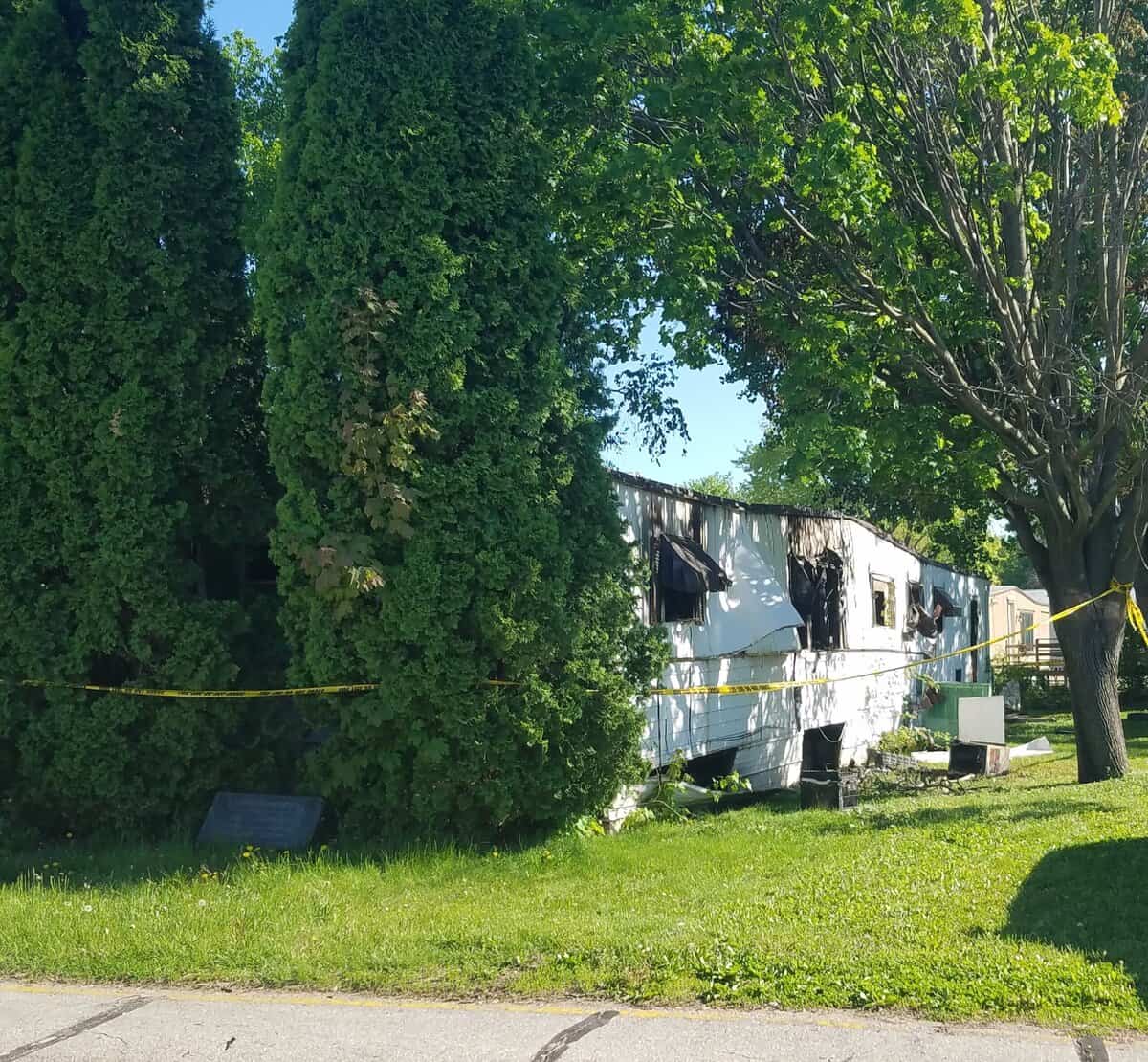 2022-05-26 trailer hiuse fire GOODV
