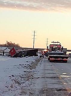 2023-01=20 eyta i90 wreck 2023 0120 eyta i90 wreck - Winona Journal