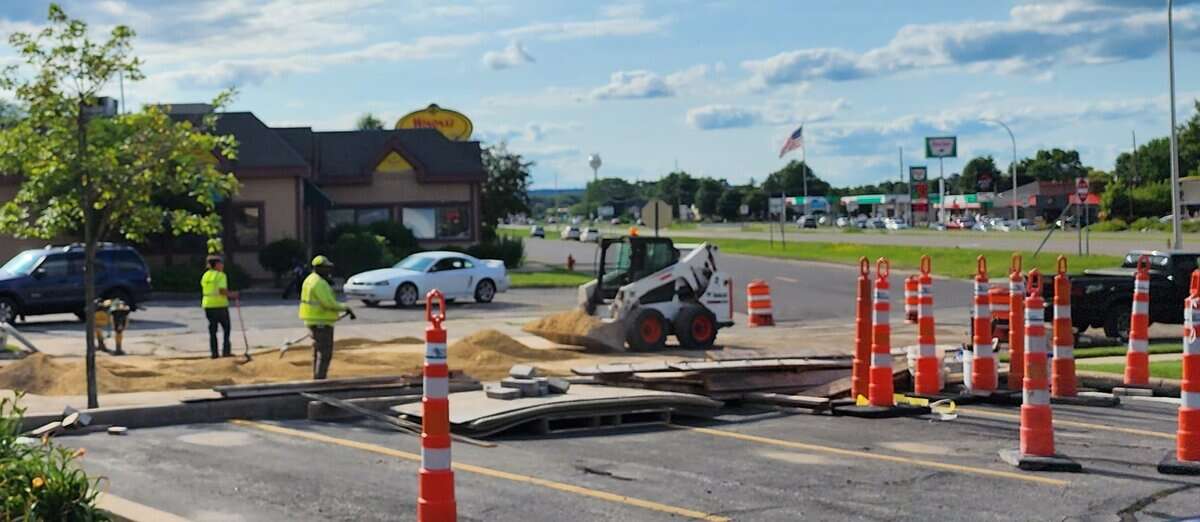 2023-07-06 fam rstauarant sinkhole 2023 07 06 fam rstauarant sinkhole - Winona Journal