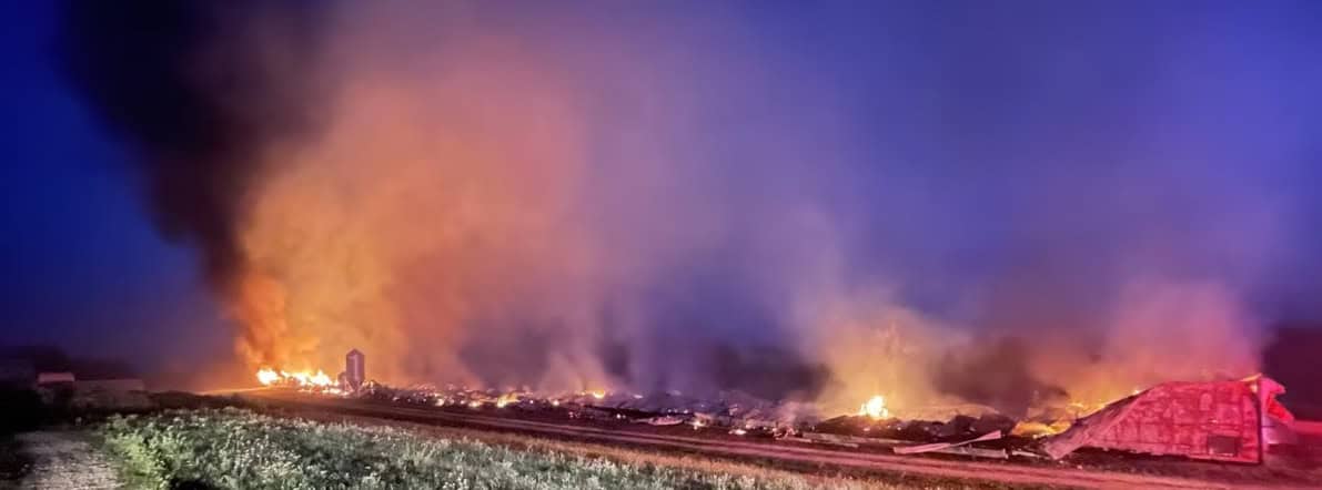 2023-08-16 mondovi chckn coop fire 2023 08 16 mondovi chckn coop fire - Winona Journal