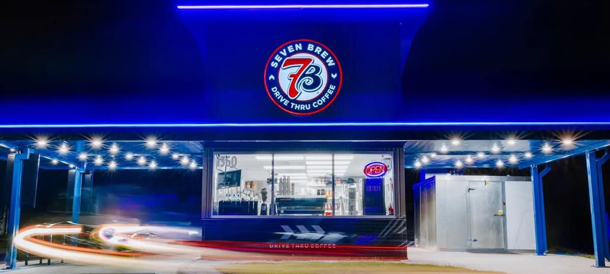 7Brew shop LARGE tyoical x