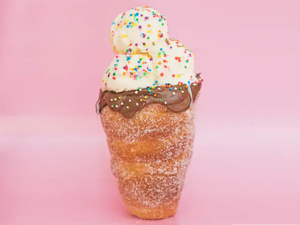FOOD chimney cakes - Winona Journal
