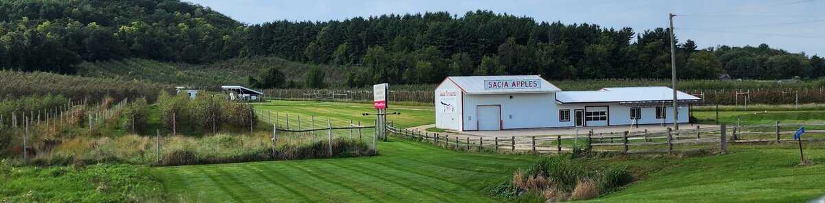 GALESVILLE sacia apples scaled - Winona Journal