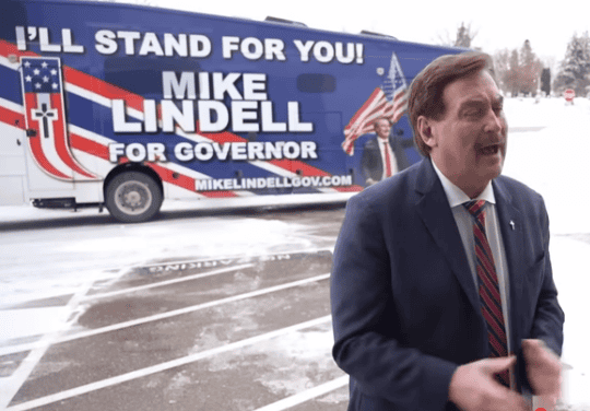 LINDELL mIke campaign bus LINDELL mIke campaign bus - Winona Journal