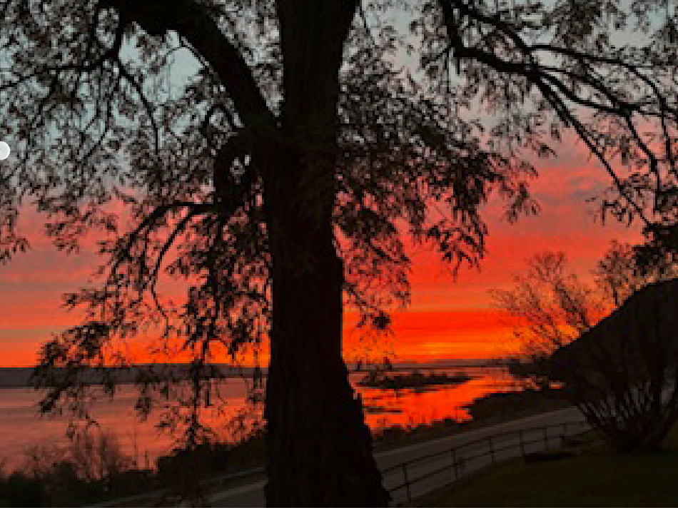 MINNEISKA sunrise charkirkramer