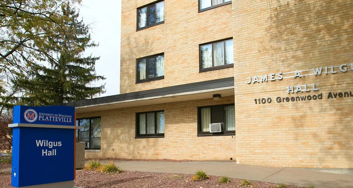 PLATTEVILLE uw platv dorm WILGUS HALL - Winona Journal