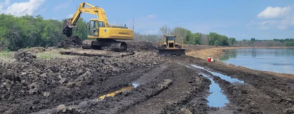 Prairie du chuef LAKEW mecregor ARMY CORP Prairie du chuef LAKEW mecregor ARMY CORP - Winona Journal