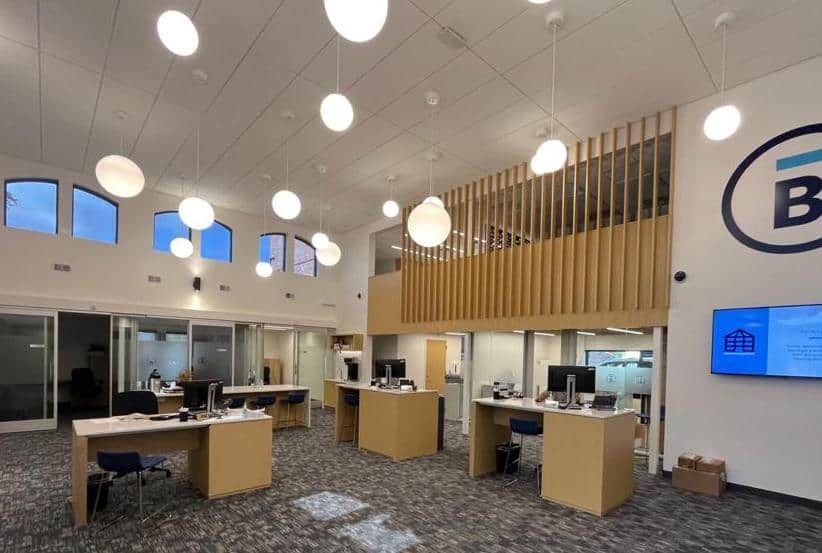 ST CHAS bremer bank new interior ST CHAS bremer bank new interior - Winona Journal