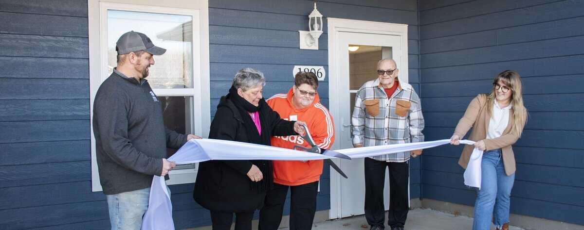 ST CHAS habitat ribbon-cuttg
