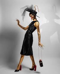 UTICA QUEEN lil blck dress 6-2
