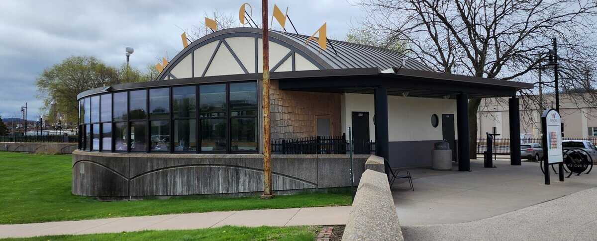 WNA boathouse cafe LEVEE 2