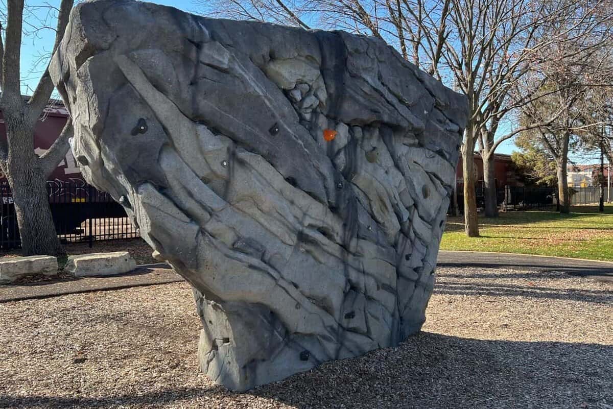 WNA bouderig rock LEVEE PRK - Winona Journal