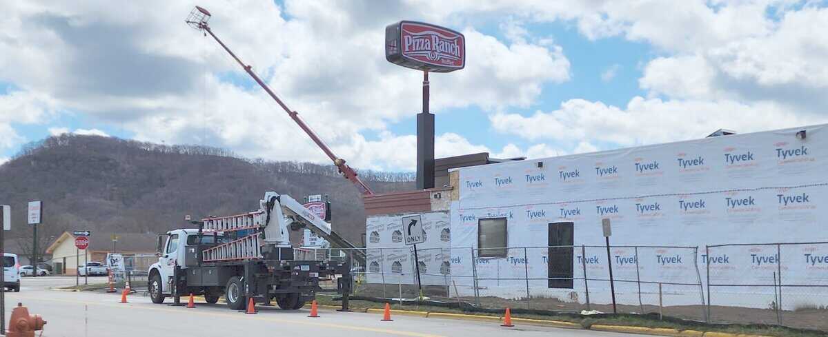 WNA pizza ranch signage
