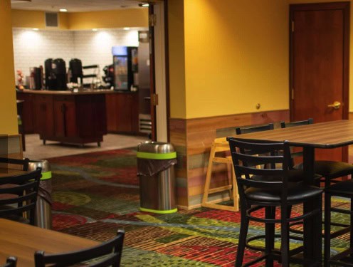 WNA plaza hitel bfast nook WNA plaza hitel bfast nook - Winona Journal