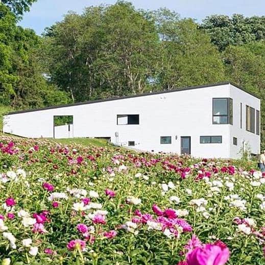spring valley PEONY house FIR SALE spring valley PEONY house FIR SALE 1 - Winona Journal