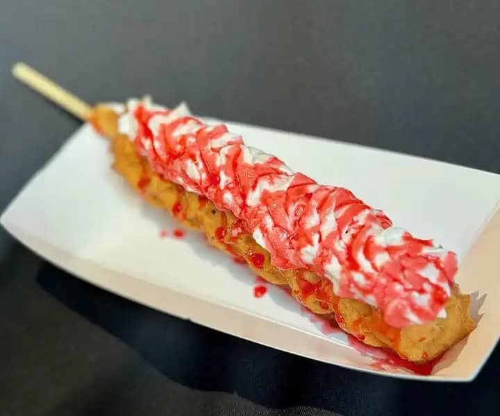 stawberry and cream waffle strick