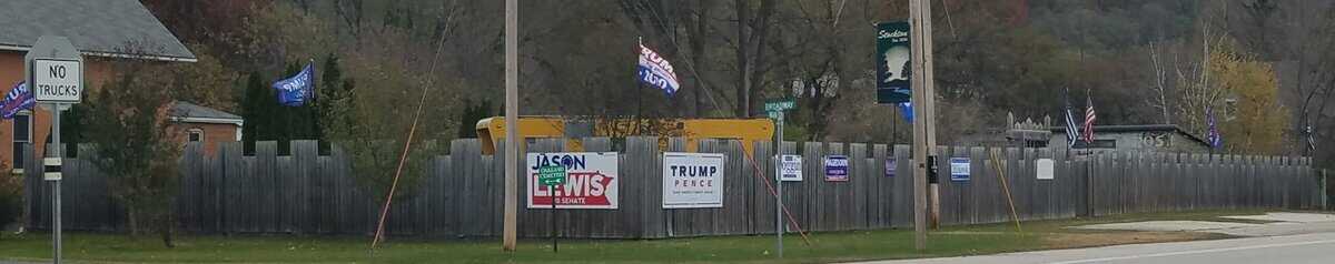 yard sign fortress
